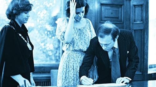 В СССР чиновник стал мужем греческой миллиардерши В СССР чиновник стал мужем греческой миллиардерши