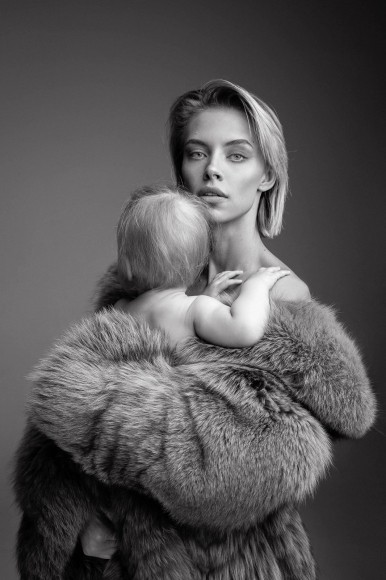 Актриса Снежана Самохина: «Вдовиченков сказал мне: «Ну, хочешь, я им стекло в ботинки насыплю?» Актриса Снежана Самохина: «Вдовиченков сказал мне: «Ну, хочешь, я им стекло в ботинки насыплю?»