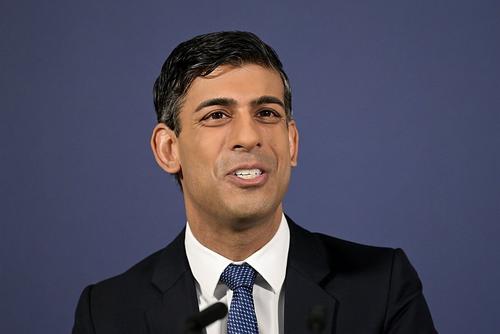 Британского премьера Риши Сунака обвинили в конфликте интересов