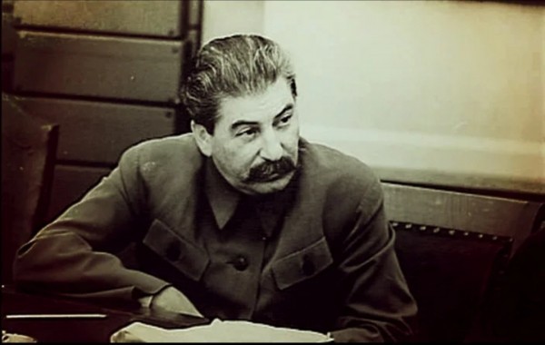 Лорд Бейлиш против Незалежной: ещё один опыт псевдоисторической фантазии Лорд Бейлиш против Незалежной: ещё один опыт псевдоисторической фантазии