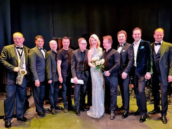 Певец Ян Осин: Мы возвращаем те территории, которые издревле были русскими