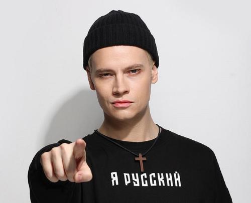 На певца Shaman'а подали заявление о разжигании межнациональной розни из-за песни «Я русский» На певца Shaman'а подали заявление о разжигании межнациональной розни из-за песни «Я русский»