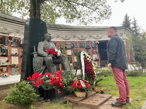 28 апреля - годовщина гибели Александра Лебедя