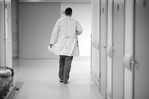 В психоневрологических диспансерах не живут, а существуют