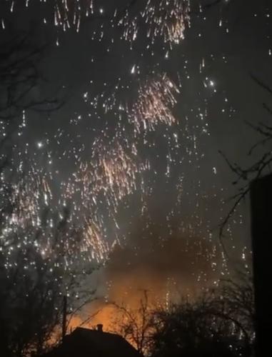 ЧВК Вагнера оттесняют украинские войска дальше от центра Бахмута ЧВК Вагнера оттесняют украинские войска дальше от центра Бахмута