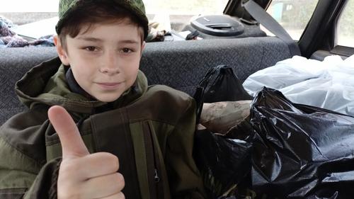 Четвероклассник отказался от выпускного чтобы купить форму для бойцов