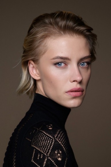 Актриса Снежана Самохина: «Вдовиченков сказал мне: «Ну, хочешь, я им стекло в ботинки насыплю?» Актриса Снежана Самохина: «Вдовиченков сказал мне: «Ну, хочешь, я им стекло в ботинки насыплю?»