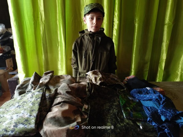 Четвероклассник отказался от выпускного чтобы купить форму для бойцов