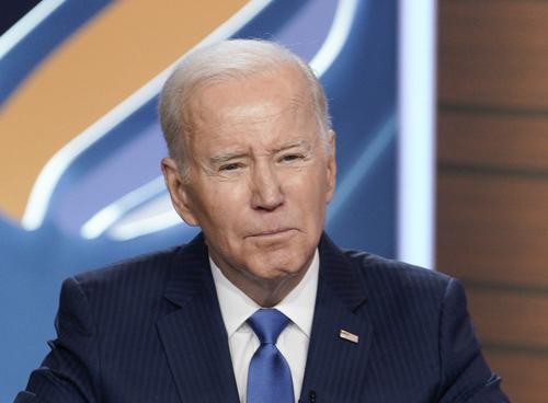 Байден заявил, что намерен переизбираться на пост президента США, но пока не готов об этом официально объявить