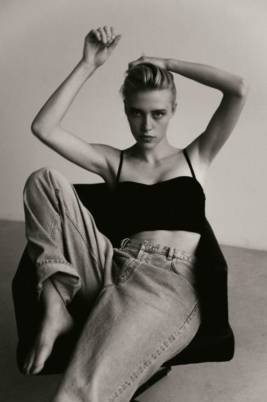 Актриса Снежана Самохина: «Вдовиченков сказал мне: «Ну, хочешь, я им стекло в ботинки насыплю?» Актриса Снежана Самохина: «Вдовиченков сказал мне: «Ну, хочешь, я им стекло в ботинки насыплю?»