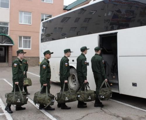 Башкирских призывников отправили к месту службы 