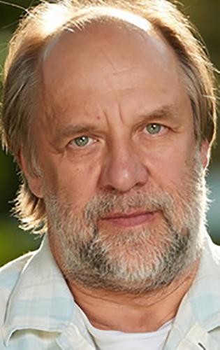 «Центр драматургии и режиссуры» без объяснений отменил спектакль с Александром Феклистовым