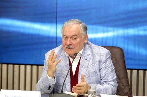 Депутат Госдумы Константин Затулин: проведение выборов президента на Украине в 2024 году зависит от России Депутат Госдумы Константин Затулин: проведение выборов президента на Украине в 2024 году зависит от России