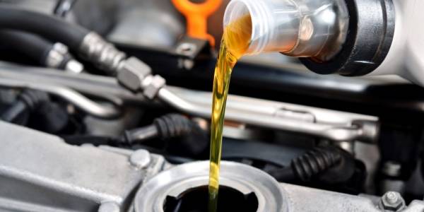 Как выбрать моторное масло для автомобиля? Как выбрать моторное масло для автомобиля?