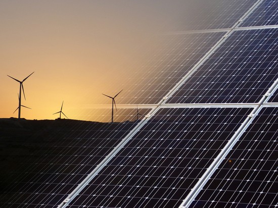 Объявлено «начало конца» эпохи ископаемых энергоносителей: что заменит нефть и газ