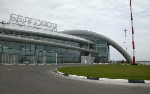 Экстренные службы: на территории Белгородского аэропорта упал беспилотник 