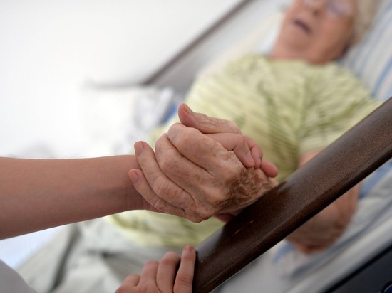 Гериатр назвала условия, гарантирующие стопроцентную деменцию в старости