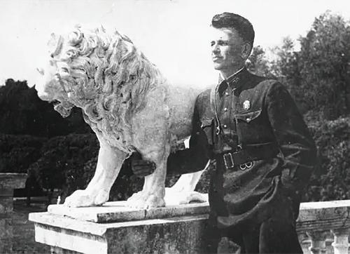 Ядерный стакан дублёра Рихарда Зорге