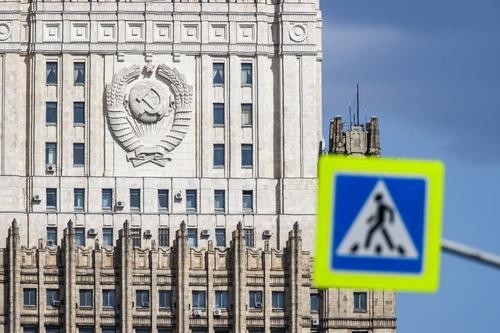 МИД РФ: Москва зеркально ответит Германии на массовую высылку российских дипломатов