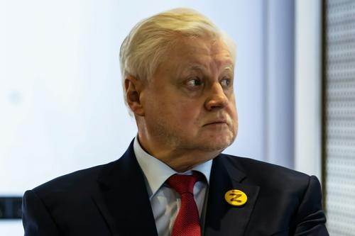 Политик Сергей Миронов заявил, что  участие Джо Байдена в выборах президента США похоронит американскую демократию 