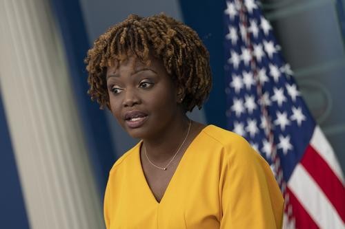 Представитель Белого дома Жан-Пьер ушла от ответа на вопрос о серьезности утечки секретных документов Представитель Белого дома Жан-Пьер ушла от ответа на вопрос о серьезности утечки секретных документов