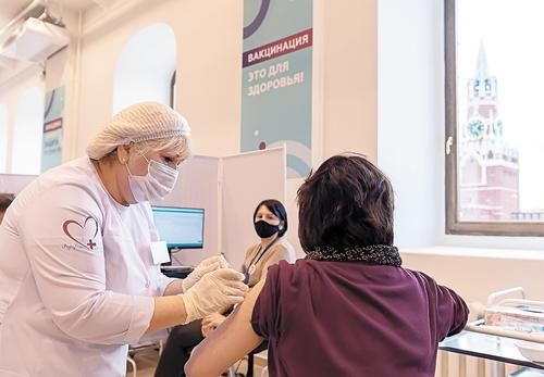 В Москве стартует розыгрыш квартир среди прошедших вакцинацию и ревакцинацию