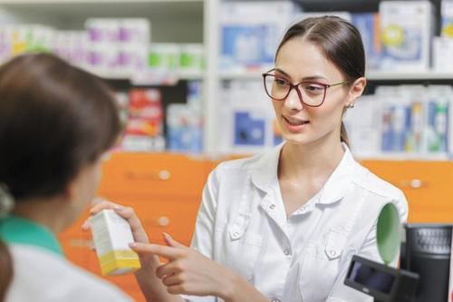 В России число наименований лекарств в аптеках сократилось на 1 900 позиций В России число наименований лекарств в аптеках сократилось на 1 900 позиций