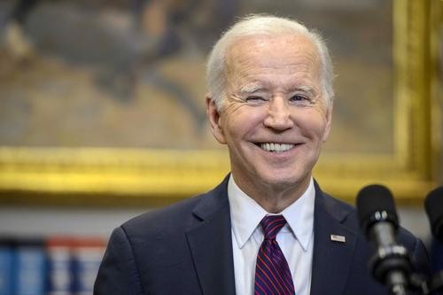 Кто крайний в американскую примерочную?