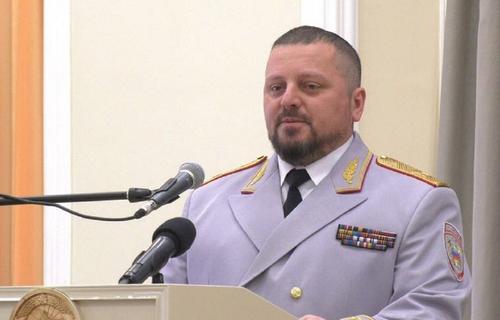 «112»: начальника МВД ЛНР Игоря Корнета, раненного в результате покушения, перевезли на лечение в Москву «112»: начальника МВД ЛНР Игоря Корнета, раненного в результате покушения, перевезли на лечение в Москву