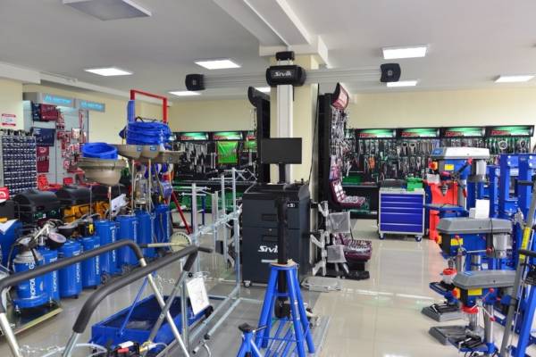 Выбор и покупка качественного оборудования для автосервиса и СТО в Москве Выбор и покупка качественного оборудования для автосервиса и СТО в Москве