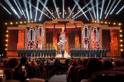 «Песни Победы»: праздничный концерт «Песни Победы»: праздничный концерт