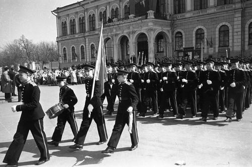 В Москве состоится встреча четырёх поколений – выпускников Московского СВУ В Москве состоится встреча четырёх поколений – выпускников Московского СВУ
