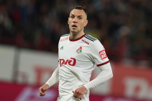 Нападающий «Локомотива» Артем Дзюба забил два мяча в ворота «Химок» в матче 25-го тура РПЛ