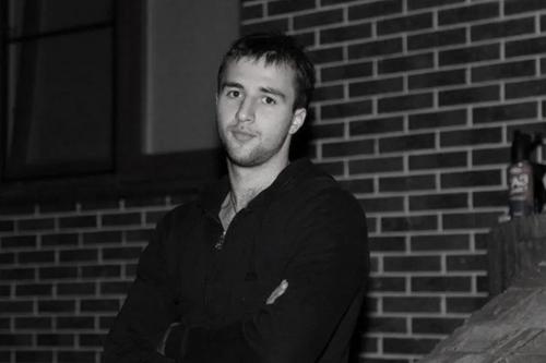 Экс-футболист «Химок» Александр Каракин после ДТП был госпитализирован и умер в больнице Экс-футболист «Химок» Александр Каракин после ДТП был госпитализирован и умер в больнице