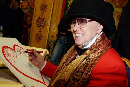 Владимир Путин выразил соболезнования родным и близким легендарного модельера Вячеслава Зайцева Владимир Путин выразил соболезнования родным и близким легендарного модельера Вячеслава Зайцева