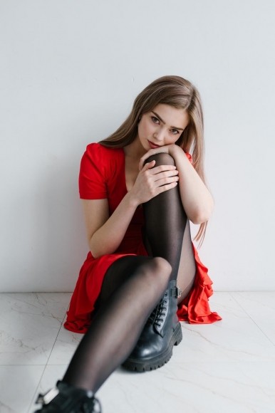 Актриса Алина Колесникова: «На курсе Бориса Клюева были одни суперкрасавицы»  