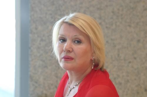 Актриса Галина Польских попала в больницу с высоким давлением Актриса Галина Польских попала в больницу с высоким давлением