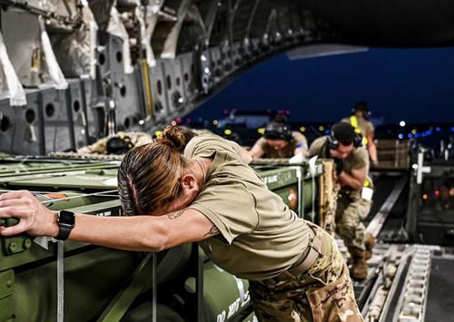 Майский транш военной помощи США – Зеленскому составит 300 млн. долларов