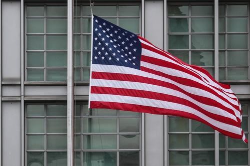 Байден идёт на более строгие меры по отношению к мигрантам, чем его предшественник