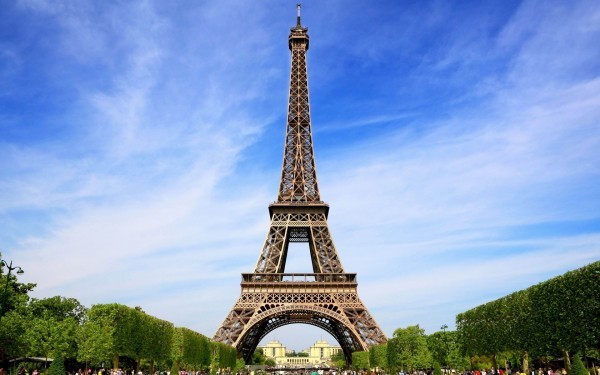 «Вызов»: деликатная мощь империи «Вызов»: деликатная мощь империи