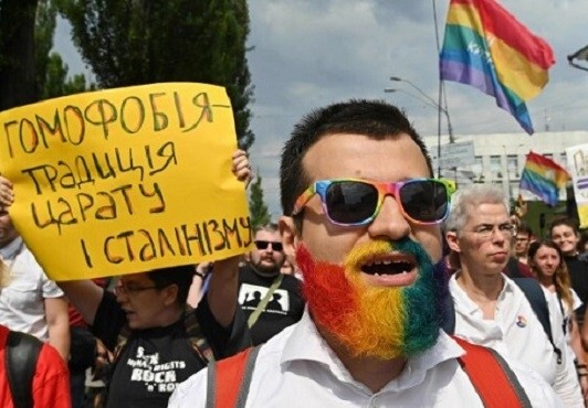 «Светлое будущее» Украины – диктат извращенцев Запада «Светлое будущее» Украины – диктат извращенцев Запада