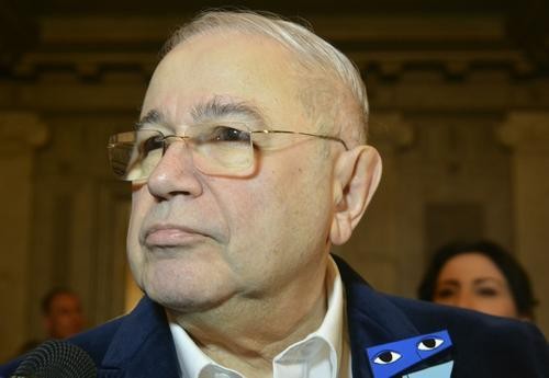 Евгений Петросян на фоне слухов об экстренной госпитализации заявил, что речь идет о плановой проверке Евгений Петросян на фоне слухов об экстренной госпитализации заявил, что речь идет о плановой проверке