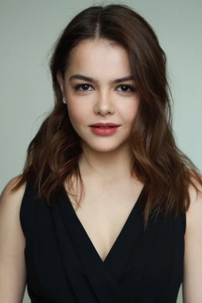 Актриса Кристина Корбут: &laquo;Верю, что никакой искусственный интеллект не заменит игру актрисы на сцене&raquo;