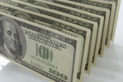 Глава ФРС США Пауэлл заявил об устойчивости американского банковского сектора