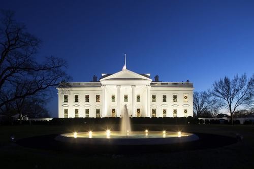 Кеннеди: США должны урегулировать конфликт между Россией и Украиной