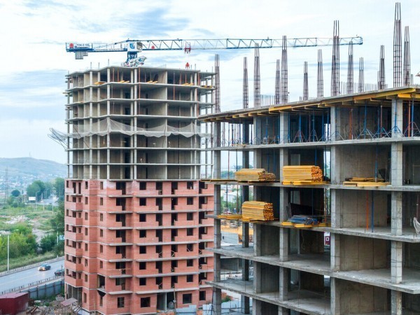 Снижение ставки по льготной ипотеке позволит привлечь покупателей на новостройки на начальном этапе строительства Снижение ставки по льготной ипотеке позволит привлечь покупателей на новостройки на начальном этапе строительства