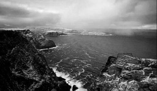 Россия должна поставить вопрос о возврате ​ акваторий, подаренных Норвегии и США