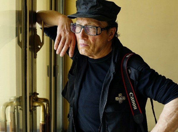 Между Ньютоном и Аведоном – фотограф Виктор Горячев Между Ньютоном и Аведоном – фотограф Виктор Горячев