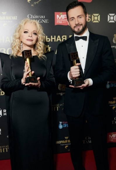 MUSIC BOX «озолотили» артистов MUSIC BOX «озолотили» артистов