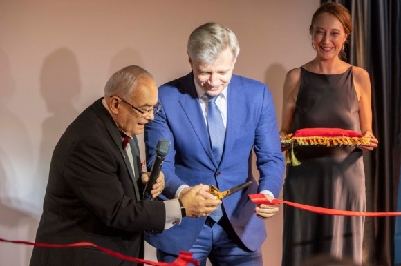 Народный артист России Всеволод Шиловский: «Все мои актрисы – красавицы, но требую я с них, как с крепостных»